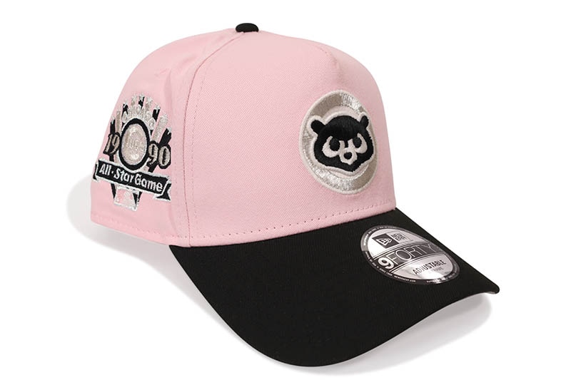 NEW ERA CHICAGO CUBS 9FORTY AF ADJUSTABLE CAP (1990 ALL STAR GAME SIDE PATCH/GREY UNDER VISOR/PINK BLACK)