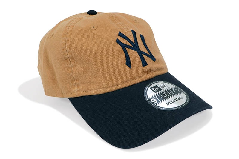 NEW ERA NEW YORK YANKEES 9TWENTY WASHED DUCK COTTON CLOTH STRAP CAP (LIGHT BRONZE/NAVY VISOR) 14109836