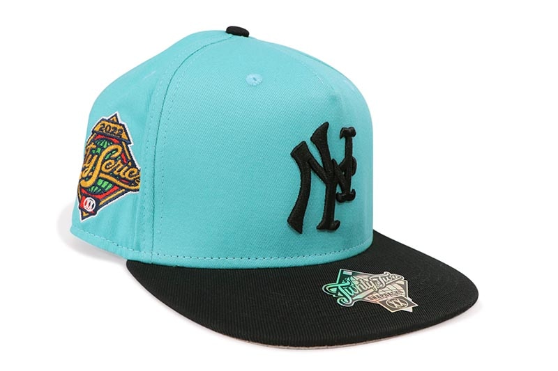 TWNTY TWO NY FVCKING CITY SNAPBACK CAP (EMERALD GREEN/NAVY)