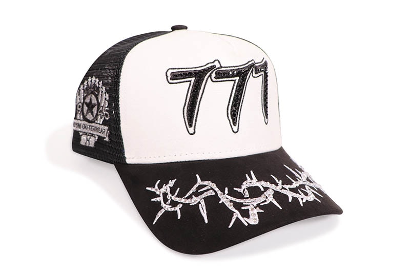 HUDSON OUTERWEAR V2 DIAMOND 777 SUEDE TRUCKER HAT (CD0363:WHITE/BLACK)