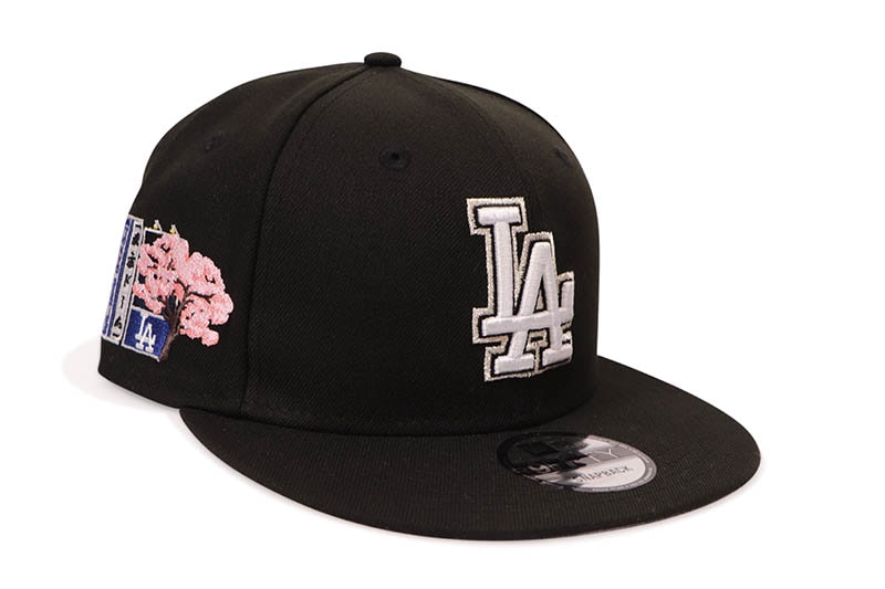NEW ERA LOS ANGELES DODGERS 9FIFTY SNAPBACK CAP (2025 TOKYO SERIES CHERRY BLOSSOM SIDE PATCH/GREY UNDER VISOR/BLACK)