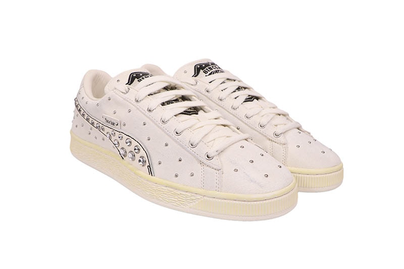 SINCLAIR x PUMA SUEDE WARN SNEAKERS (WARM WHITE) 408750-01