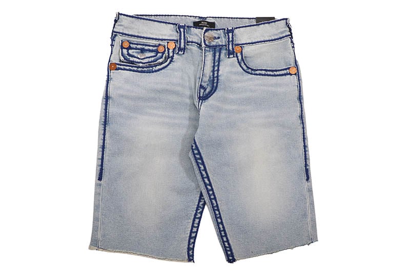 TRUE RELIGION RICKY FRAYED HEM ROPE STITCH FLAP SHORT (110409:LIGHT DAWN WASH)
