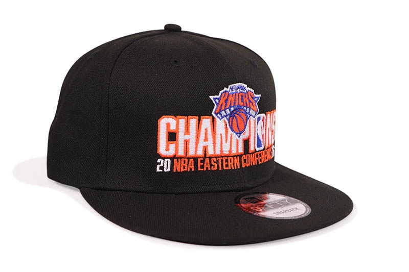 NEW ERA NEW YORK KNICKS 9FIFTY SNAPBACK CAP (2026 EASTERN