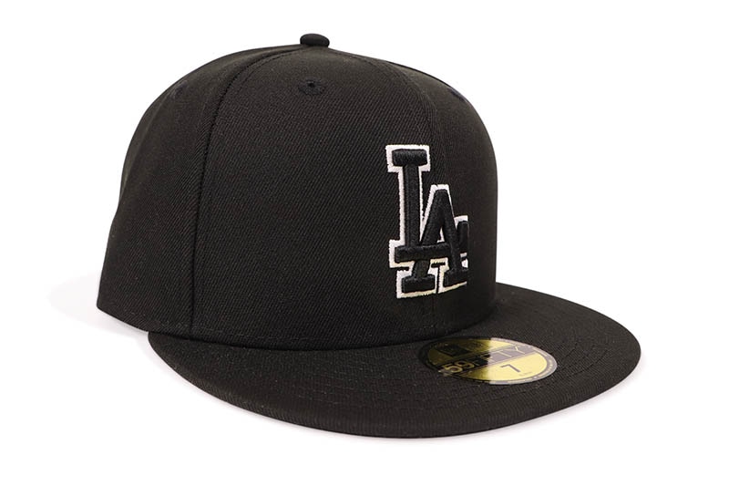 NEW ERA LOS ANGELES DODGERS 59FIFTY FITTED CAP (BLACK/BLACK/WHITE OUTLINE) 14525223
