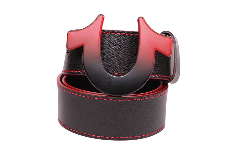 TRUE RELIGION LUCKY OMBR��� HORSESHOE BELT (TRH302849:BLACK)
