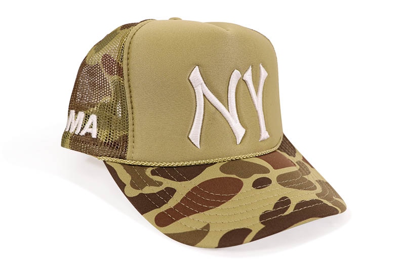 oMA STUDIOS NY TRUCKER HAT (DESERT CAMO)