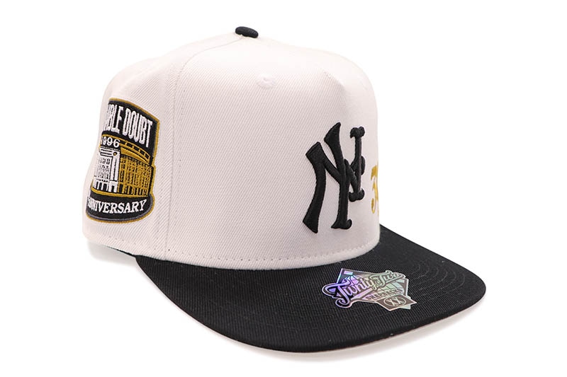 TWNTY TWO JAY-Z REASONABLE DOUBT 30TH ANNIVERSARY SNAPBACK CAP