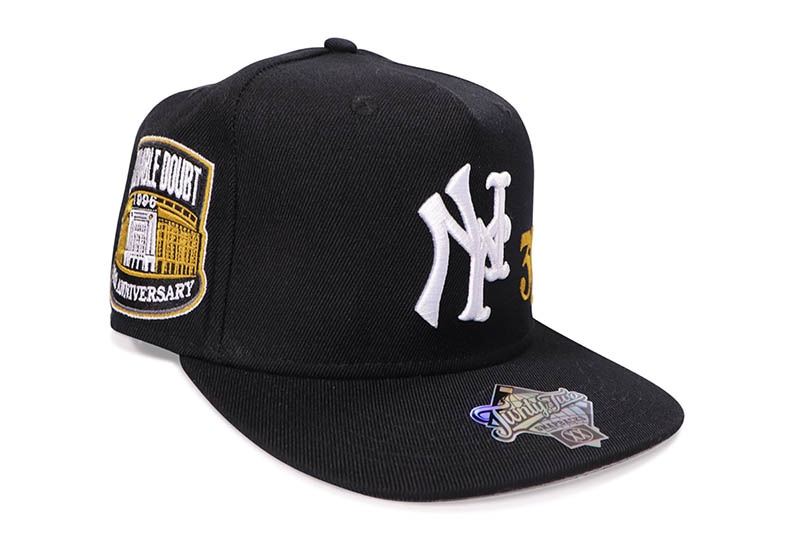 TWNTY TWO JAY-Z REASONABLE DOUBT 30TH ANNIVERSARY SNAPBACK CAP