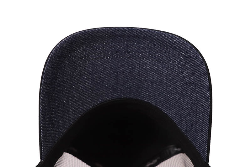 ED HARDY CROSSES TRUCKER HAT (BLACK) EHH0001-90