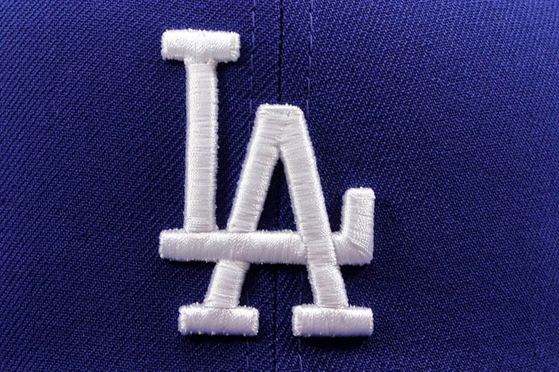 NEW ERA LOS ANGELES DODGERS SIDE PATCH COLLECTION 59FIFTY FITTED