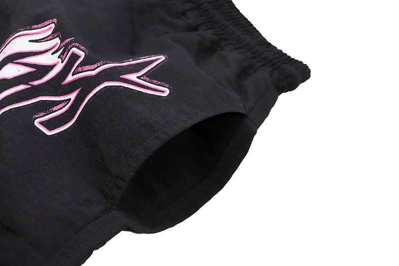 【極美品】HELLSTAR ショートパンツ 極美品】HELLSTAR ショートパンツ Mサイズ - メルカリ