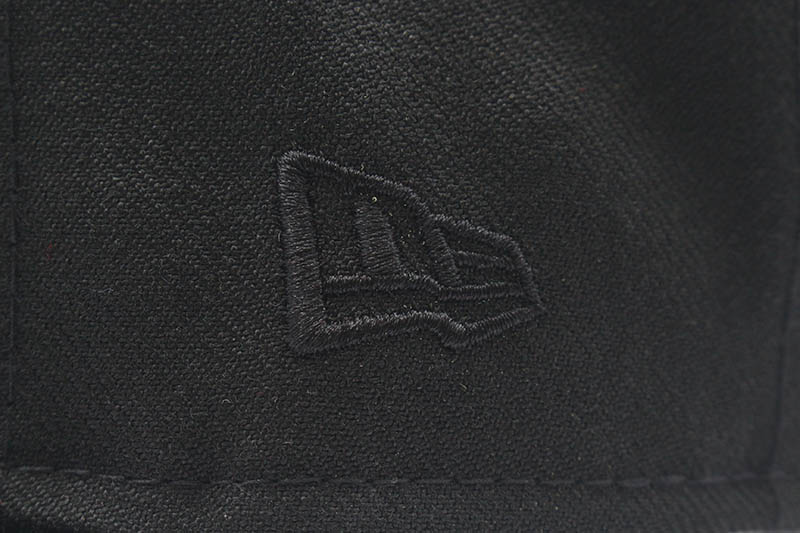 NEW ERA NEW YORK METS 59FIFTY FITTED CAP (2000 SUBWAY SERIES CUSTOM SIDE PATCH/PINK UNDER VISOR/BLACK)