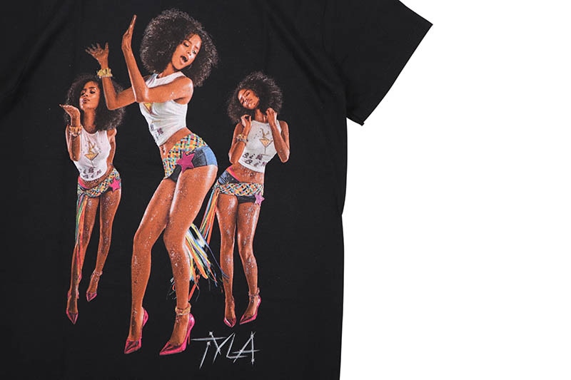 TYLA TRIPLE DANCING PORTRAIT T-SHIRT (BLACK)