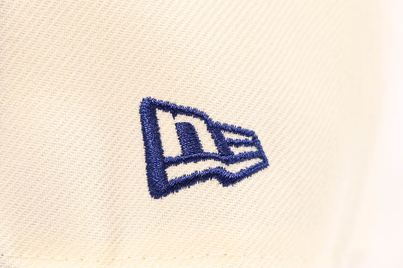 NEW ERA LOS ANGELES DODGERS UPSIDE DOWN 59FIFTY FITTED CAP (CHROME WHITE/DARK ROYAL) 14745160