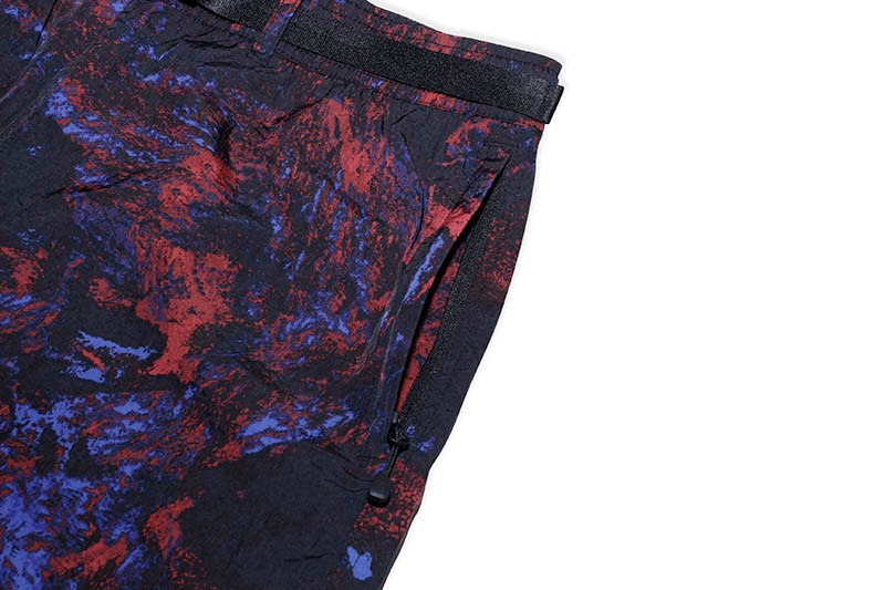 Carhartt WIP TERRA SHORT (I028755.0BV:SATELLITE PRINT, BLACK / REFLECTIVE)