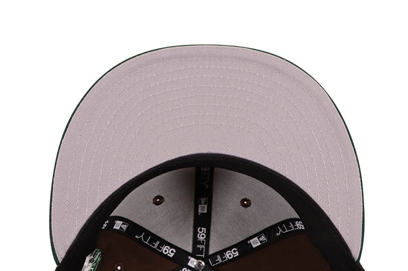 NEW ERA NEW YORK YANKEES 59FIFTY FITTED CAP (CITY SUNRISE SIDE PATCH/GREY UNDER VISOR/WALNUT DARK GREEN) 70971076
