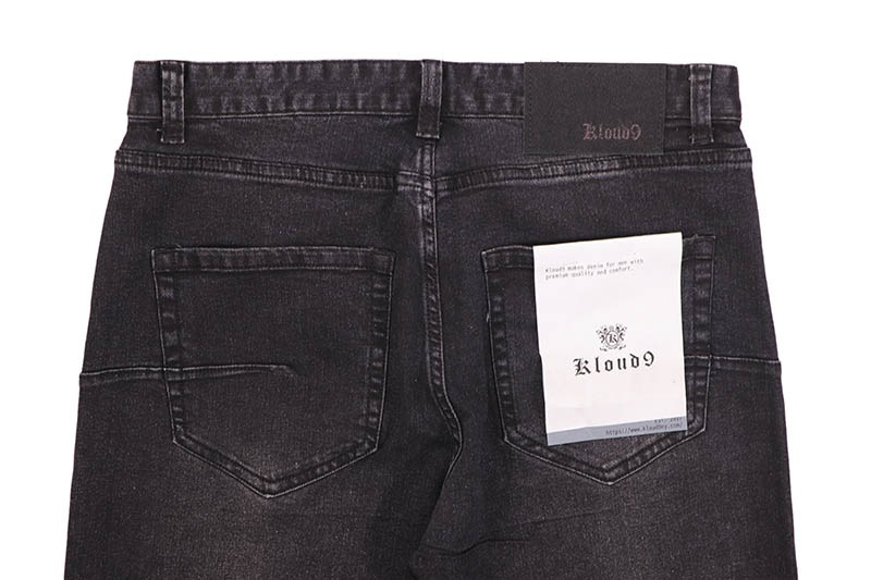 KLOUD9 RHINESTONE DOUBLE KNEE SHORTS (S26136:WASHED BLACK)