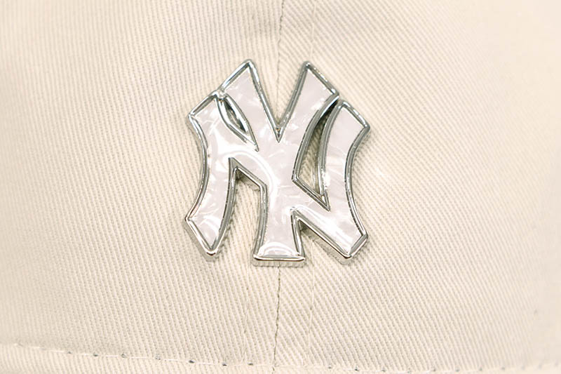 NEW ERA NEW YORK YANKEES SEA SHELL MOTIF LOGO 9FORTY UNSTRUCTURED