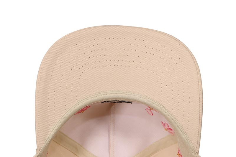 oMA STUDIOS NY KANJI CHERRY BLOSSOM HAT (CREAM)