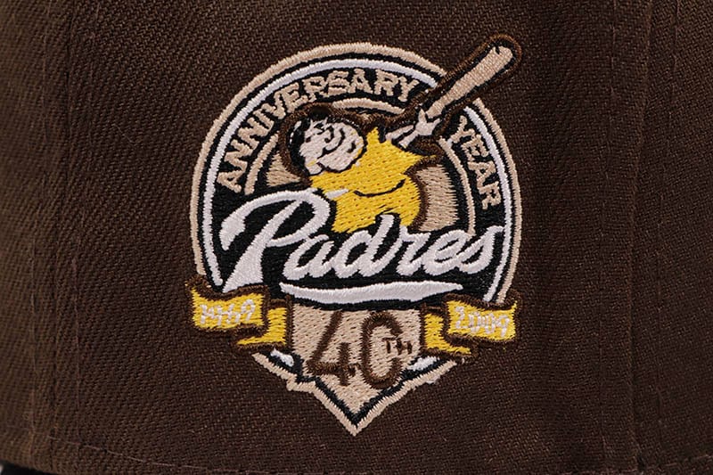 NEW ERA SAN DIEGO PADRES 59FIFTY FITTED CAP (40TH ANNIVERSARY SIDE PATCH/GREY UNDER VISOR/WALNUT BLACK) 70853571