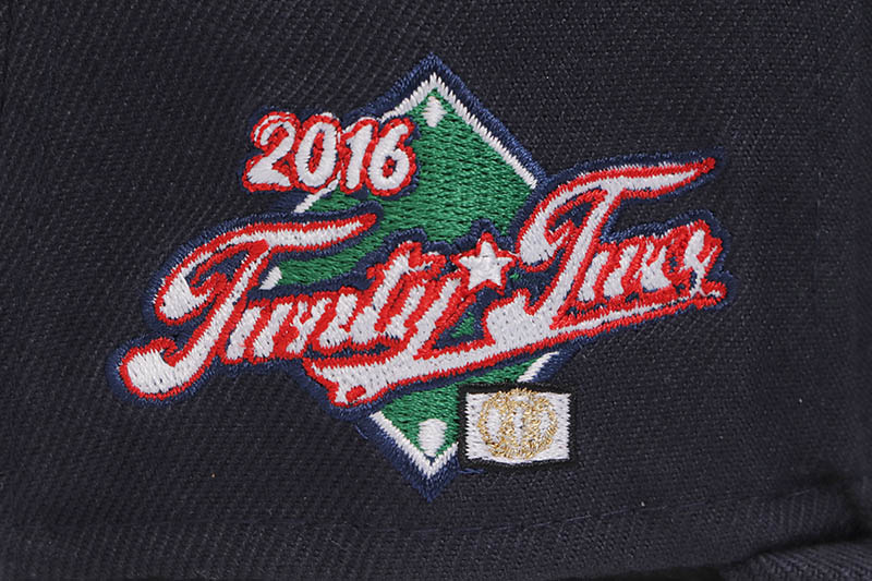 TWNTY TWO 2016 SNAPBACK CAP (NAVY)