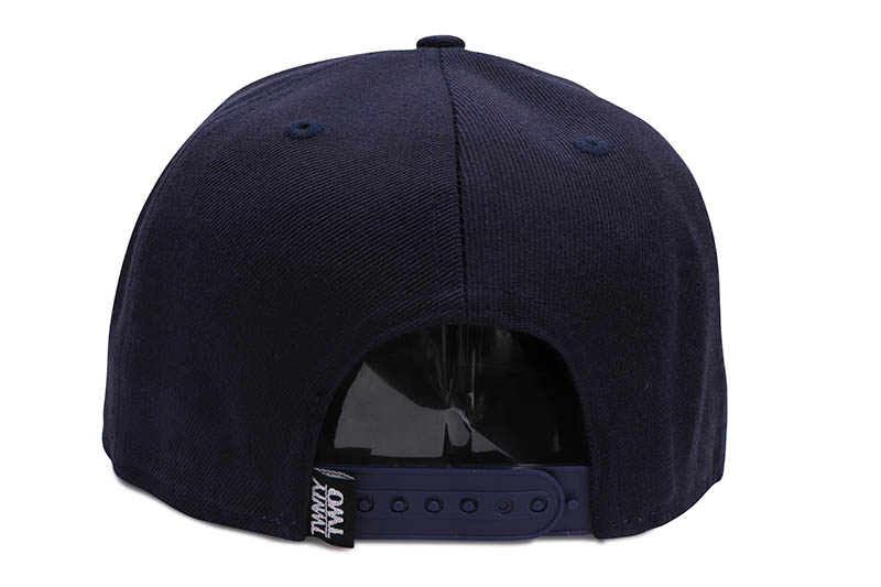 TWNTY TWO 2016 SNAPBACK CAP (NAVY)