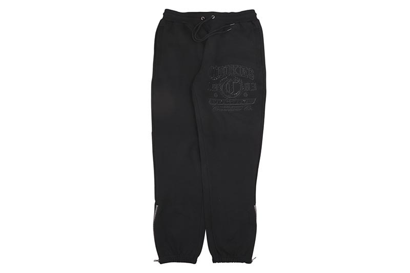 COOKIES PARADISE CITY RHINESTONE APPLIQUE FLEECE PANTS (BLACK) CM254BKP03