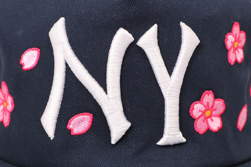 oMA STUDIOS NY CHERRY BLOSSOM HAT (NAVY)