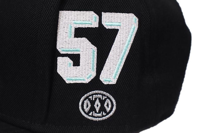 TWNTY TWO NY TIFFANY SNAPBACK CAP (BLACK/TIFFANY BLUE UNDER VISOR