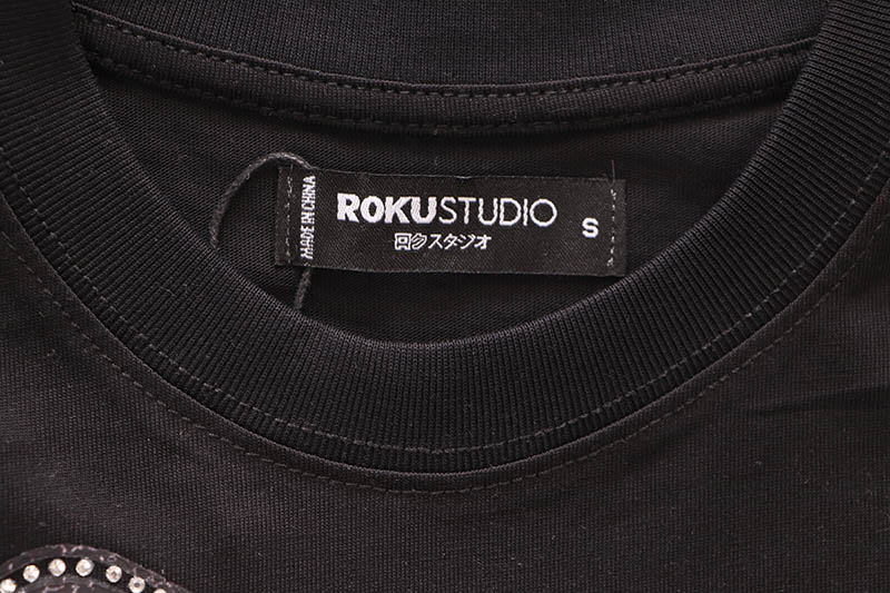 ROKU STUDIO FALLEN DREAMS BOXY TEE (RK1481952:BLACK)