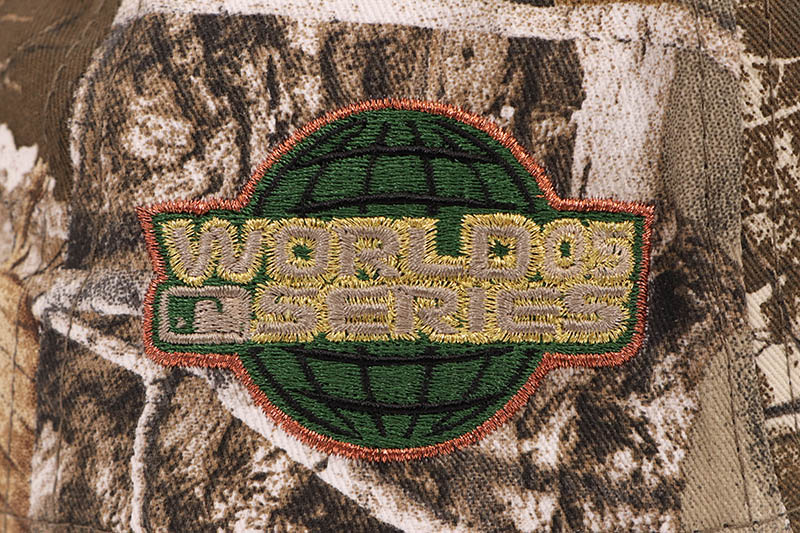 NEW ERA CHICAGO WHITE SOX 9FORTY AF ADJUSTABLE CAP (2005 WORLD SERIES SIDE PATCH/GREY UNDER VISOR/REALTREE CAMO)