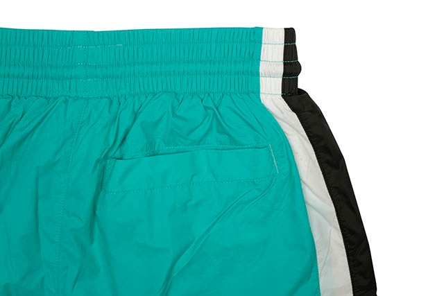 MITCHELL & NESS PACKABLE NYLON SHORTS(VANCOUVER GRIZZLIES)