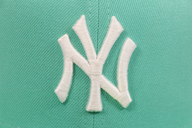 NEW ERA NEW YORK YANKEES 59FIFTY FITTED CAP (2000 SUBWAY SERIES SIDE PATCH/GREY UNDER VISOR/MINT) 70945498