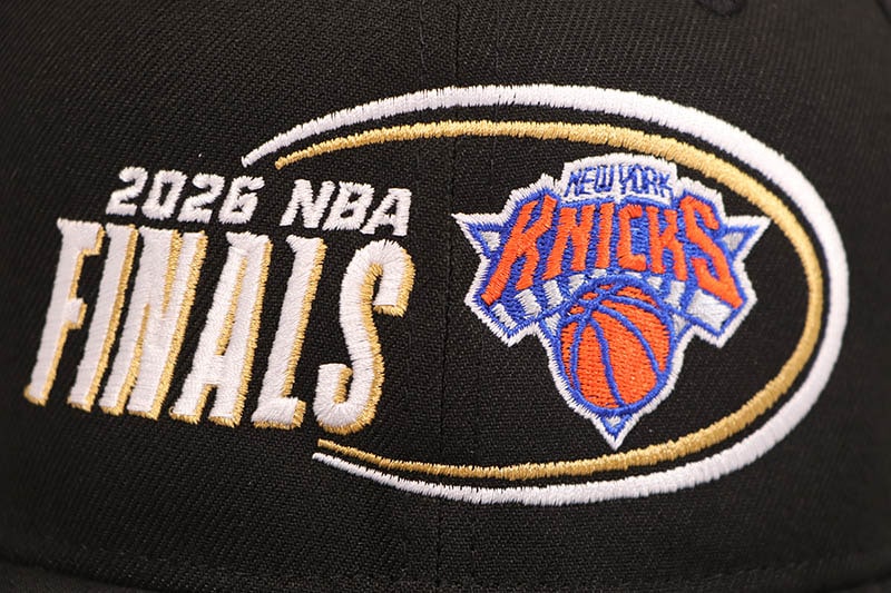NEW ERA NEW YORK KNICKS 2026 NBA FINALS LOCKER ROOM REPLICA 9FIFTY SNAPBACK HAT (BLACK) 71091749