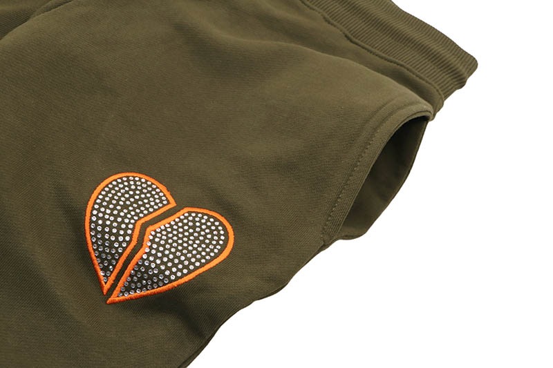 FOCUS HEARTLESS CROPPED HOODIE & STACKED JOGGER SET (80559:OLIVE)