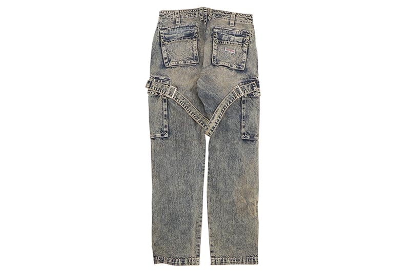 TRUE RELIGION BIG T STRAP ZIP CARGO BAGGY JEAN (109125C:ELIZABETH ST MEDIUM WASH)