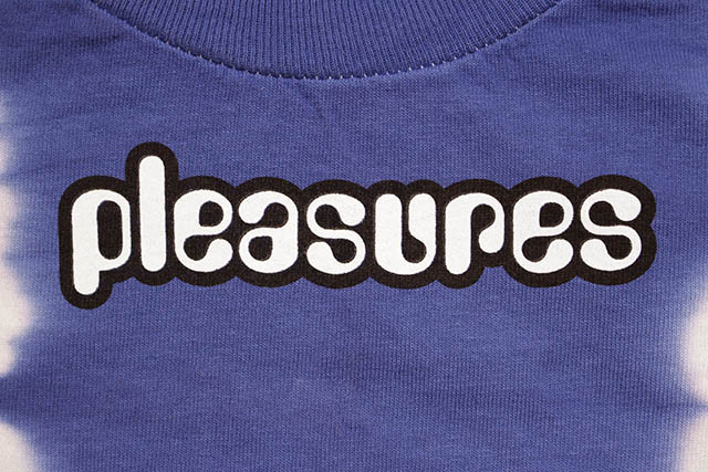 PLEASURES GUM LOGO SPLIT DYE T-SHIRT (ORANGE/BLUE)