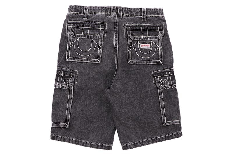 TRUE RELIGION VINNY BIG T DENIM CARGO SHORT (109403:BULLET