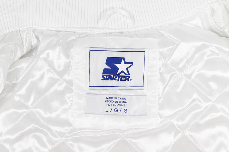 STARTER CHICAGO BULLS VARSITY SATIN FULL-SNAP JACKET (LS230168-CGB