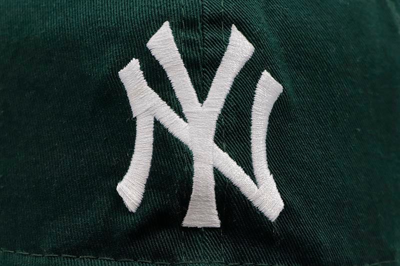 NEW ERA NEW YORK YANKEES 9TWENTY WASHED COTTON CLOTH STRAP CAP (DARK GREEN/WHITE) 13562180 11434005