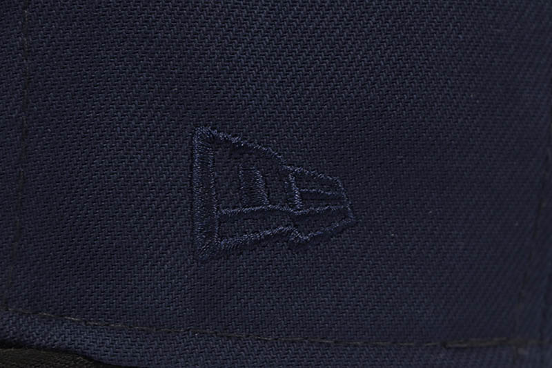 NEW ERA SEATTLE MARINERS 59FIFTY FITTED CAP (40TH ANNIVERSARY CUSTOM SIDE PATCH/GREEN UNDER VISOR/NAVY BLACK)