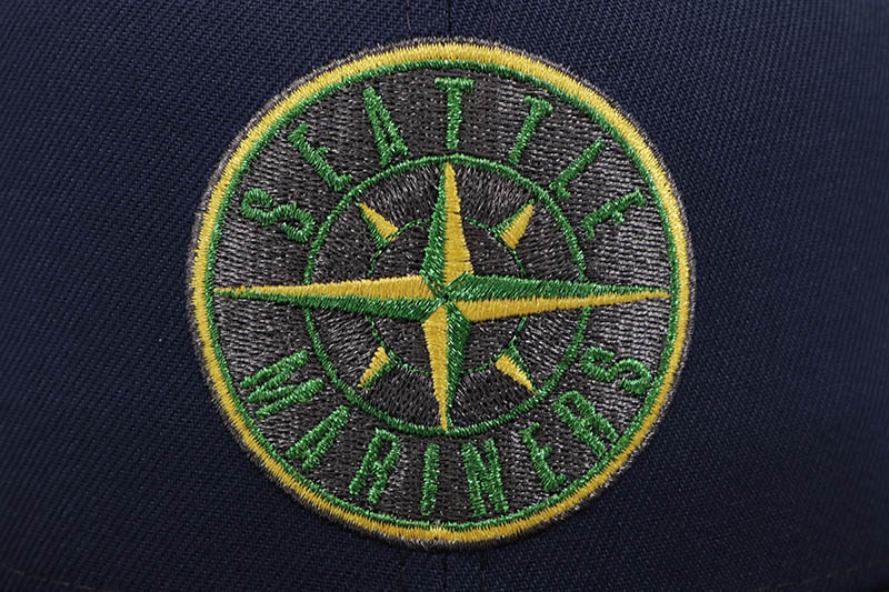 NEW ERA SEATTLE MARINERS 59FIFTY FITTED CAP (40TH ANNIVERSARY CUSTOM SIDE PATCH/GREEN UNDER VISOR/NAVY BLACK)