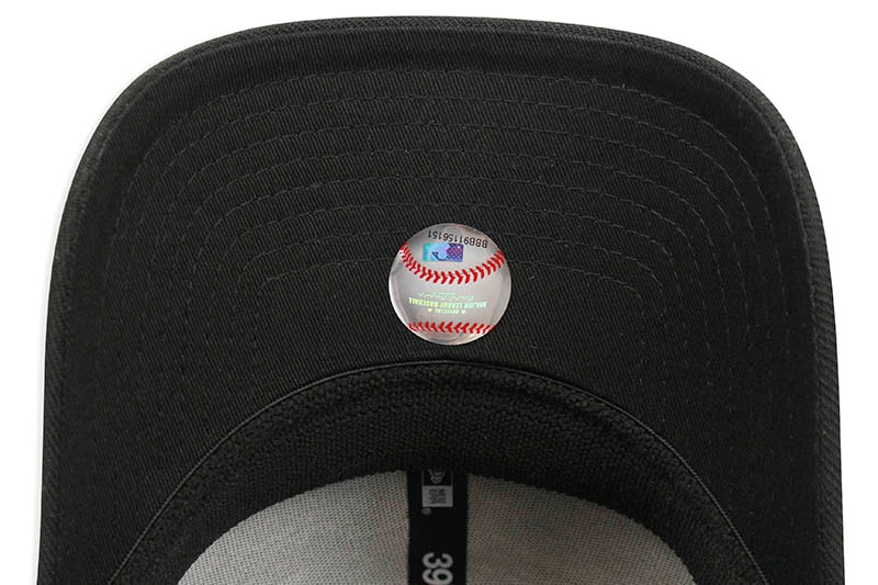 NEW ERA PITTSBURGH PIRATES TEAM CLASSIC 39THIRTY STRETCH FIT CAP (ALTERNATE BLACK)