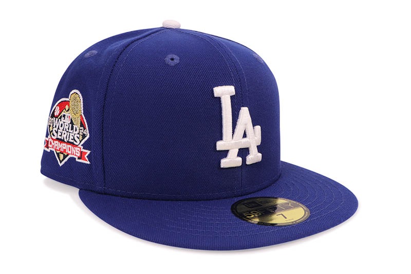 NEW ERA LOS ANGELES DODGERS 59FIFTY FITTED CAP (2024 WORLD SERIES CHAMPIONS SIDE PATCH/BLACK UNDER VISOR/DARK ROYAL) 70971074