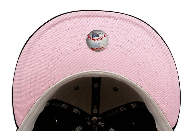 NEW ERA NEW YORK YANKEES 59FIFTY FITTED CAP (PINK UNDER VISOR/NAVY)