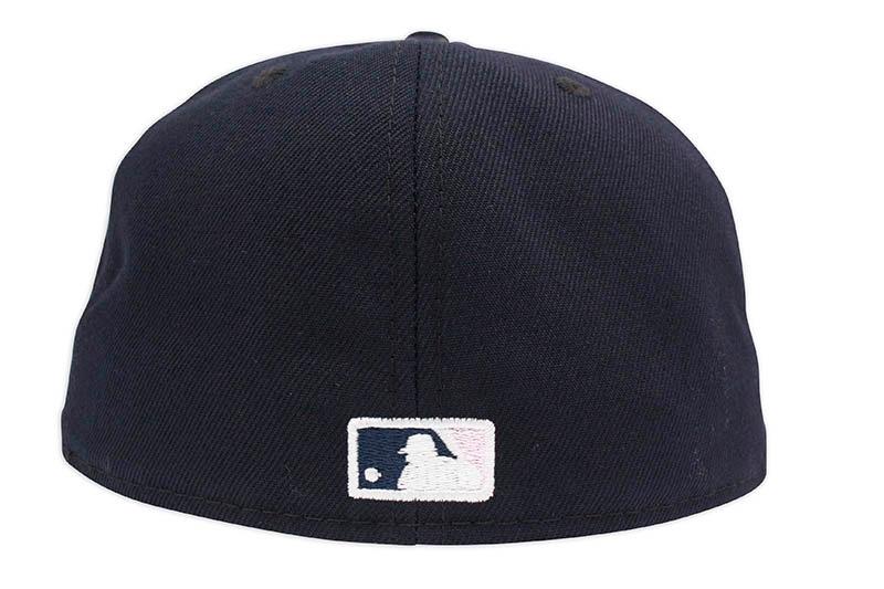 NEW ERA DETROIT TIGERS 59FIFTY FITTED CAP (PINK UNDER VISOR/NAVY)