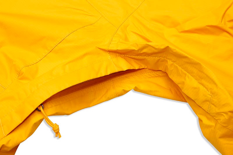 THE NORTH FACE VENTURE 2 JACKET (SUMMIT GOLD)