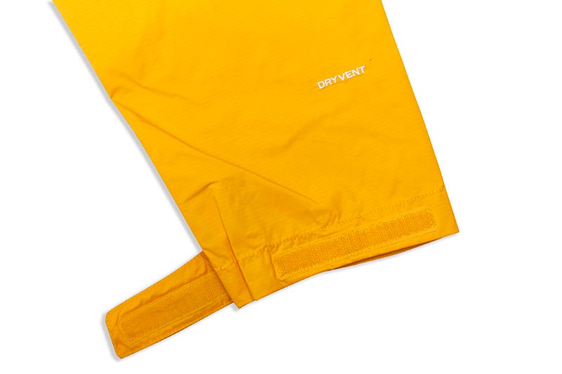 THE NORTH FACE VENTURE 2 JACKET (SUMMIT GOLD)