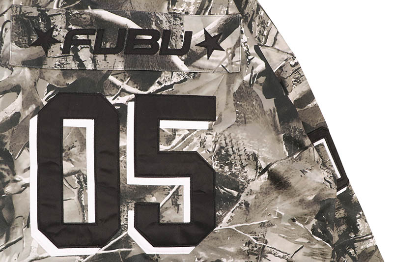 FUBU REAL TREE HOCKEY SHIRTS (FAM-52711:GRAY)